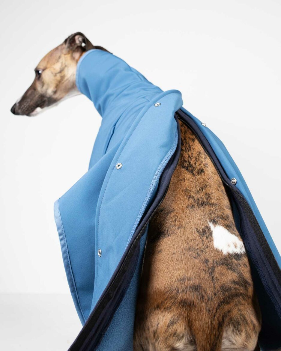 airforce peel whippet coat with back zip open